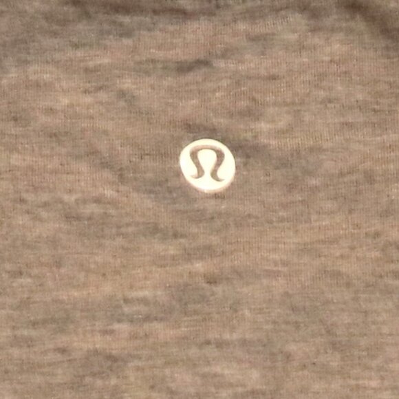Lululemon | Gray White Muscle Hustle Tank Lightning Print - Picture 8 of 8